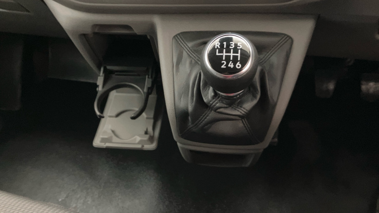 Volkswagen Transporter T32 Lwb Diesel 2.0 TDI 150 Commerce Plus Van